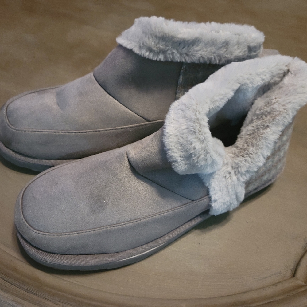 Maurices gray boots